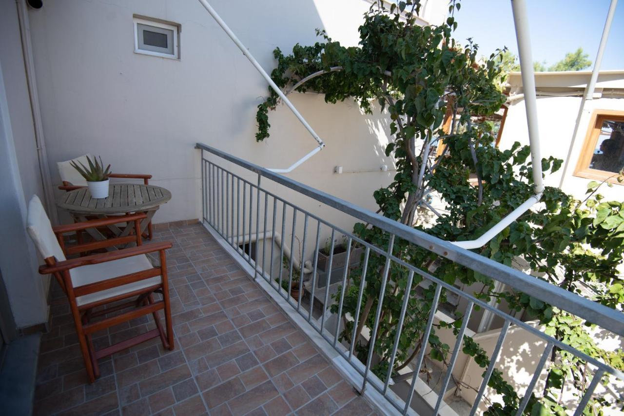 Puerto Seaside Rooms Akhladheri Ngoại thất bức ảnh
