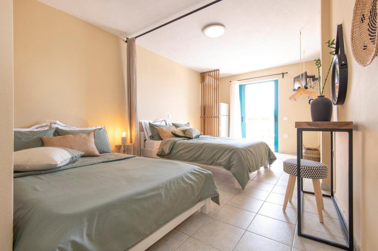 Puerto Seaside Rooms Akhladheri Ngoại thất bức ảnh