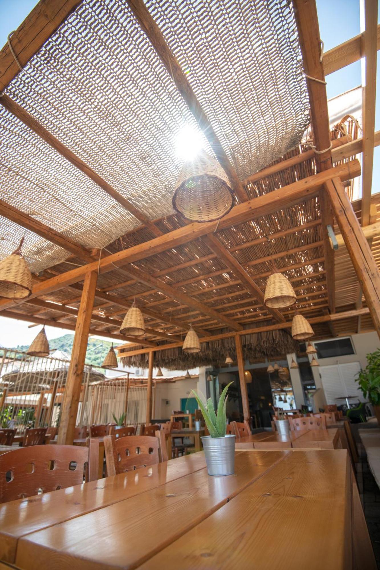 Puerto Seaside Rooms Akhladheri Ngoại thất bức ảnh